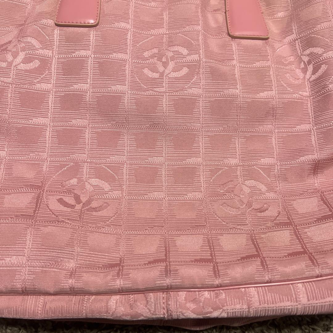 【CHANEL】ニュートラベルライン トートバッグ（訳あり）