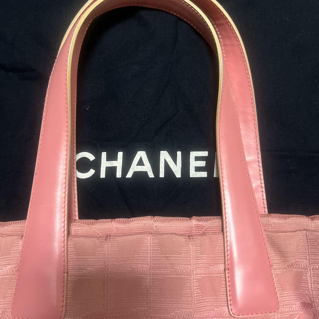 【CHANEL】ニュートラベルライン トートバッグ（訳あり）