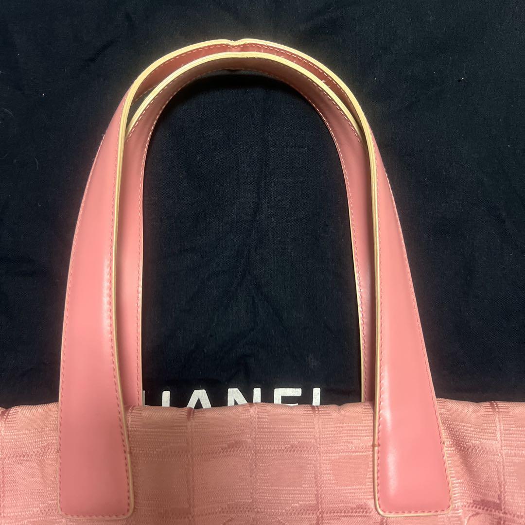 【CHANEL】ニュートラベルライン トートバッグ（訳あり）