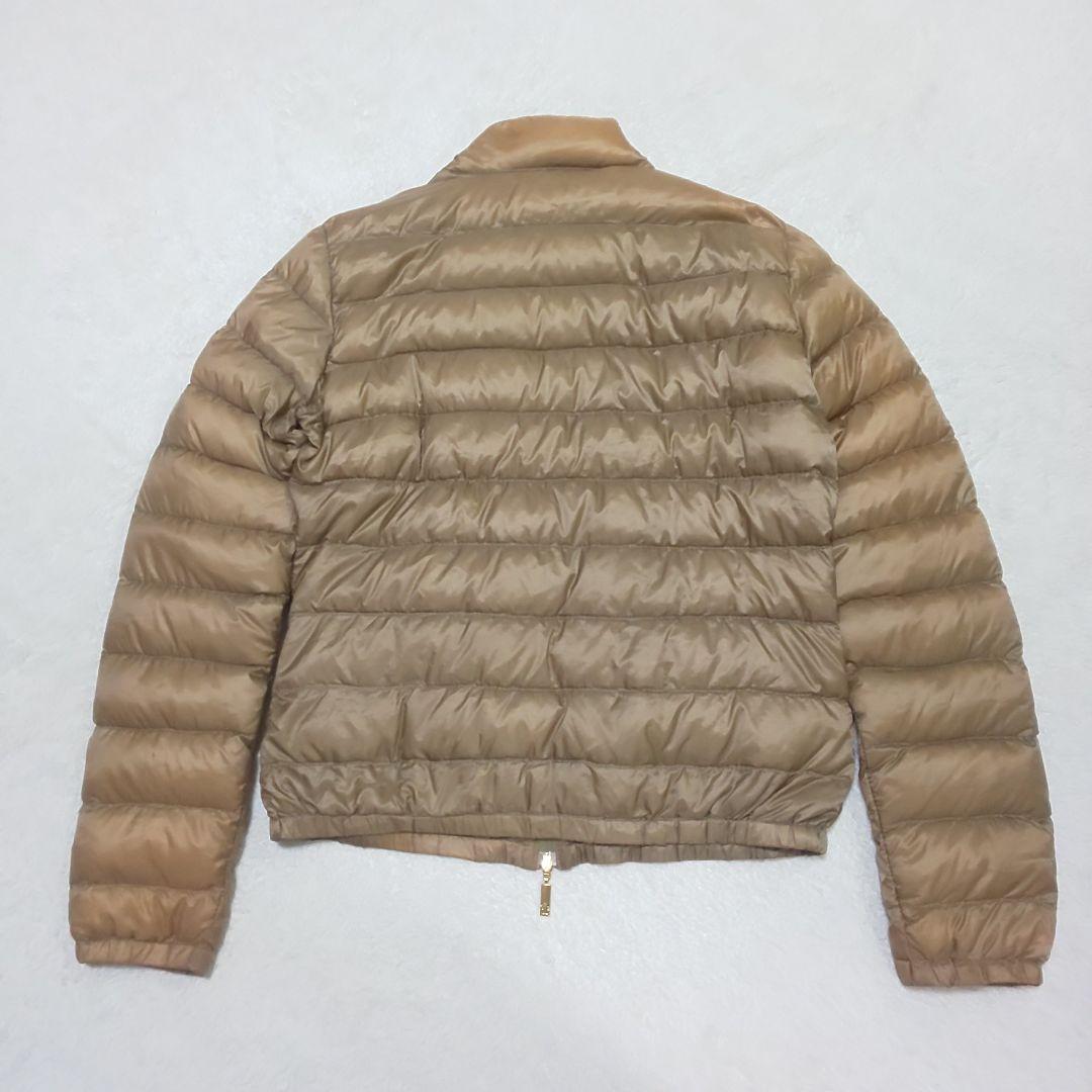 MONCLER スタンドカラー ライトダウンジャケット ダウン90 ハンガリー製 MONCLER スタンドカラー ライトダウンジャケット ダウン90
