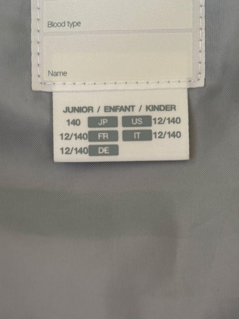 DESCENTE デサント　スキーウェア　上下セット　140cm