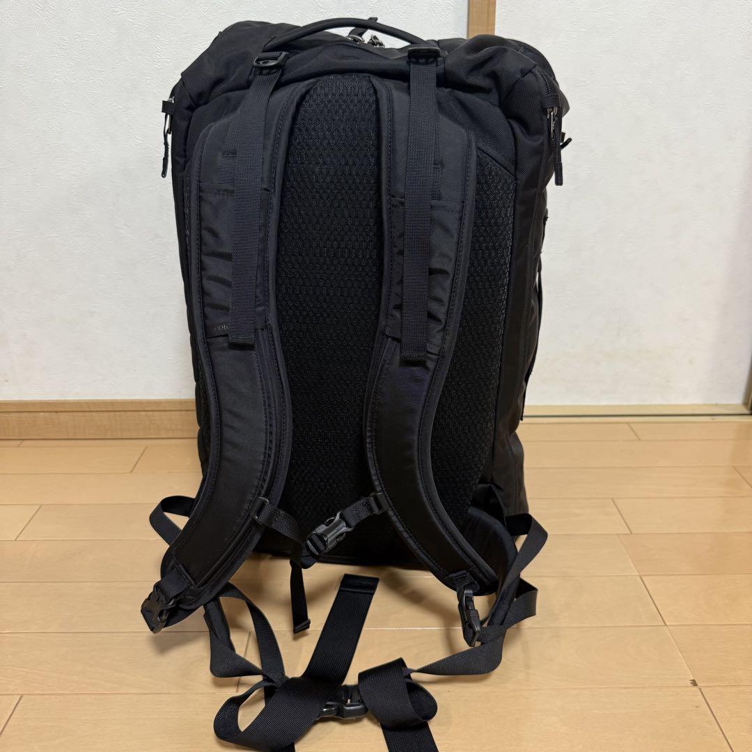 コトパクシ アルパ 42L トラベルパック リュックサック