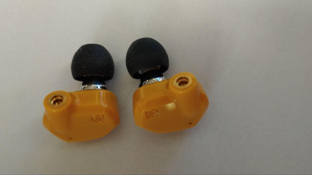 セット☆　Campfire Audio　Honeydew&　QKZ Hades