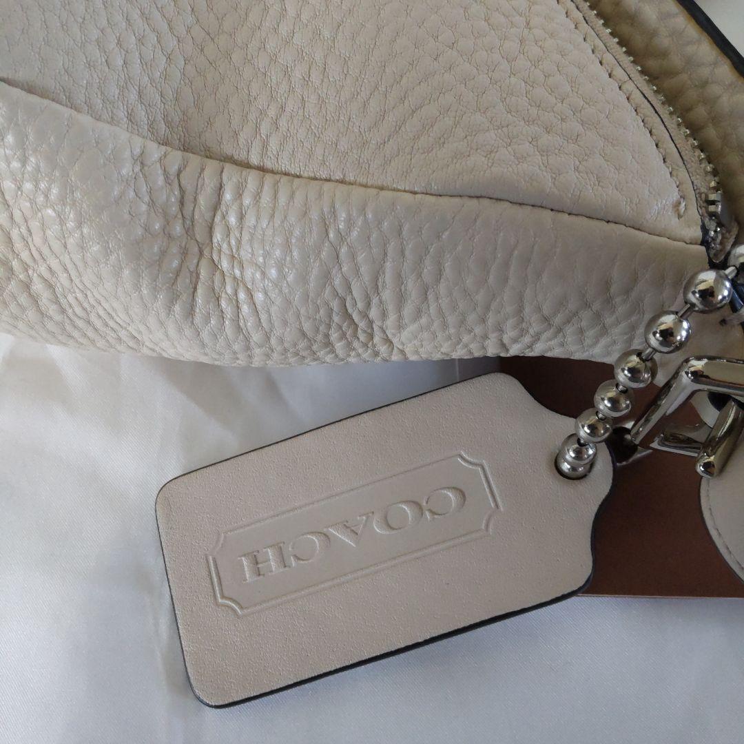 コーチショルダーバッグ　COACH　美品