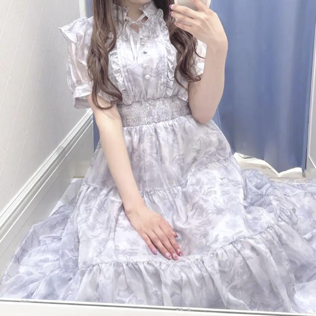 evelyn ラメフリル花柄OP ブルー ロング ワンピース - メルカリ