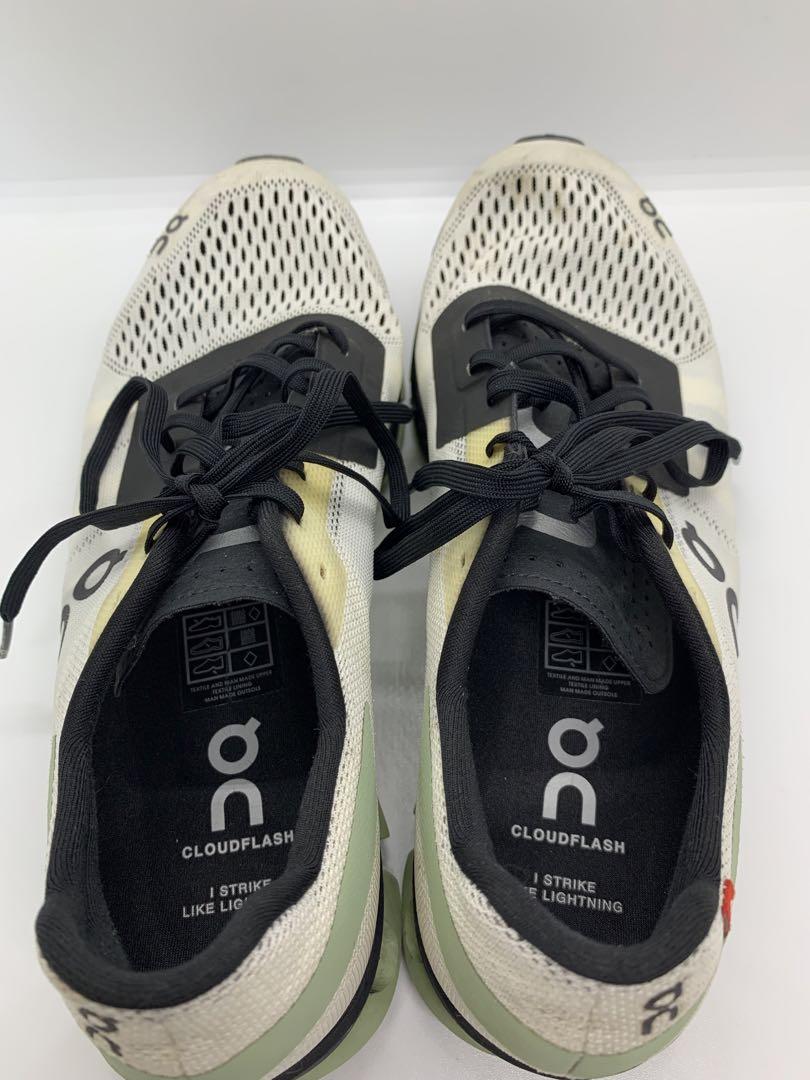 【On オン】クラウドフラッシュ US8.5 (26.5センチ)