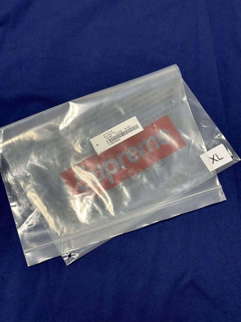 SUPREME Small Box Teeネイビー
