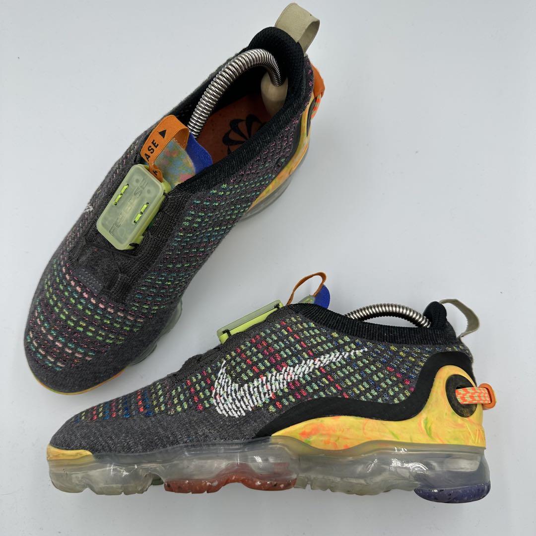 【美品】NIKE WMNS AIR VAPORMAX 2020 FK 25.5