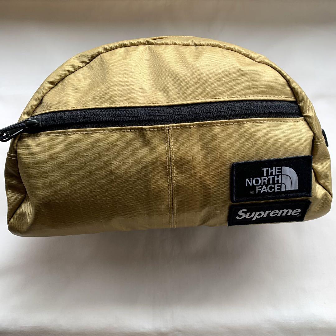 supreme northface ウエストバック ゴールド 新品Supreme x TNF メタリック ウエストバック gold