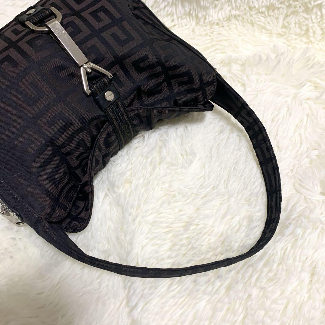 希少✨ジバンシー アクセサリーポーチ ワンショルダー