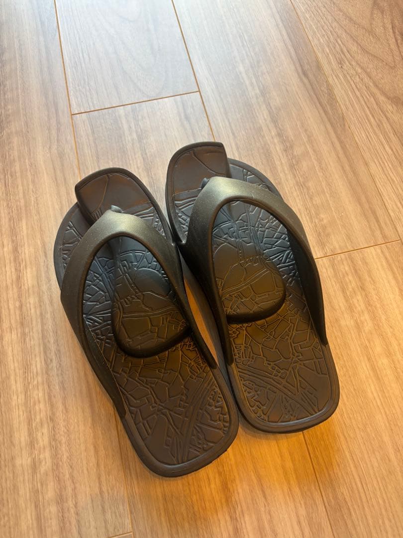 ラクバキ　黒　イージーサンダル