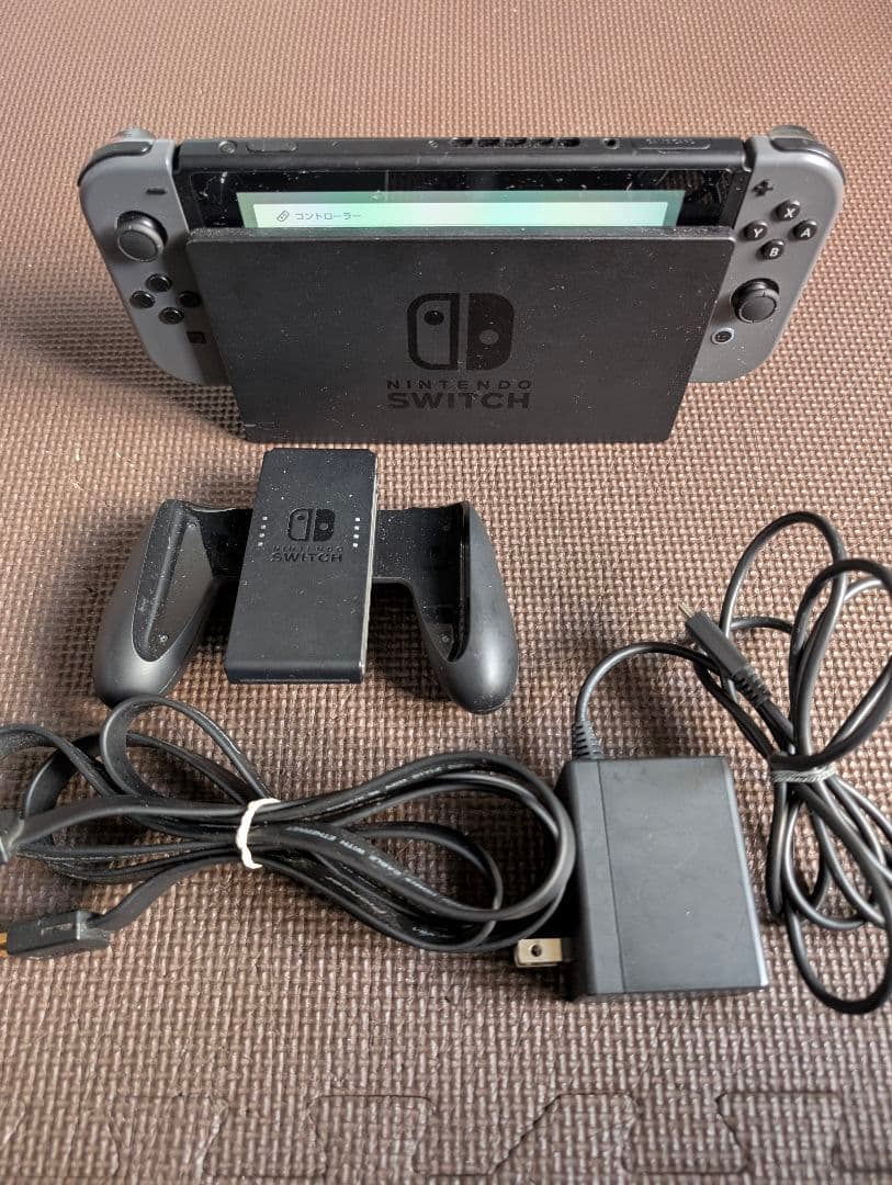 ニンテンドースイッチ　バッテリー強化版　ジョイコン