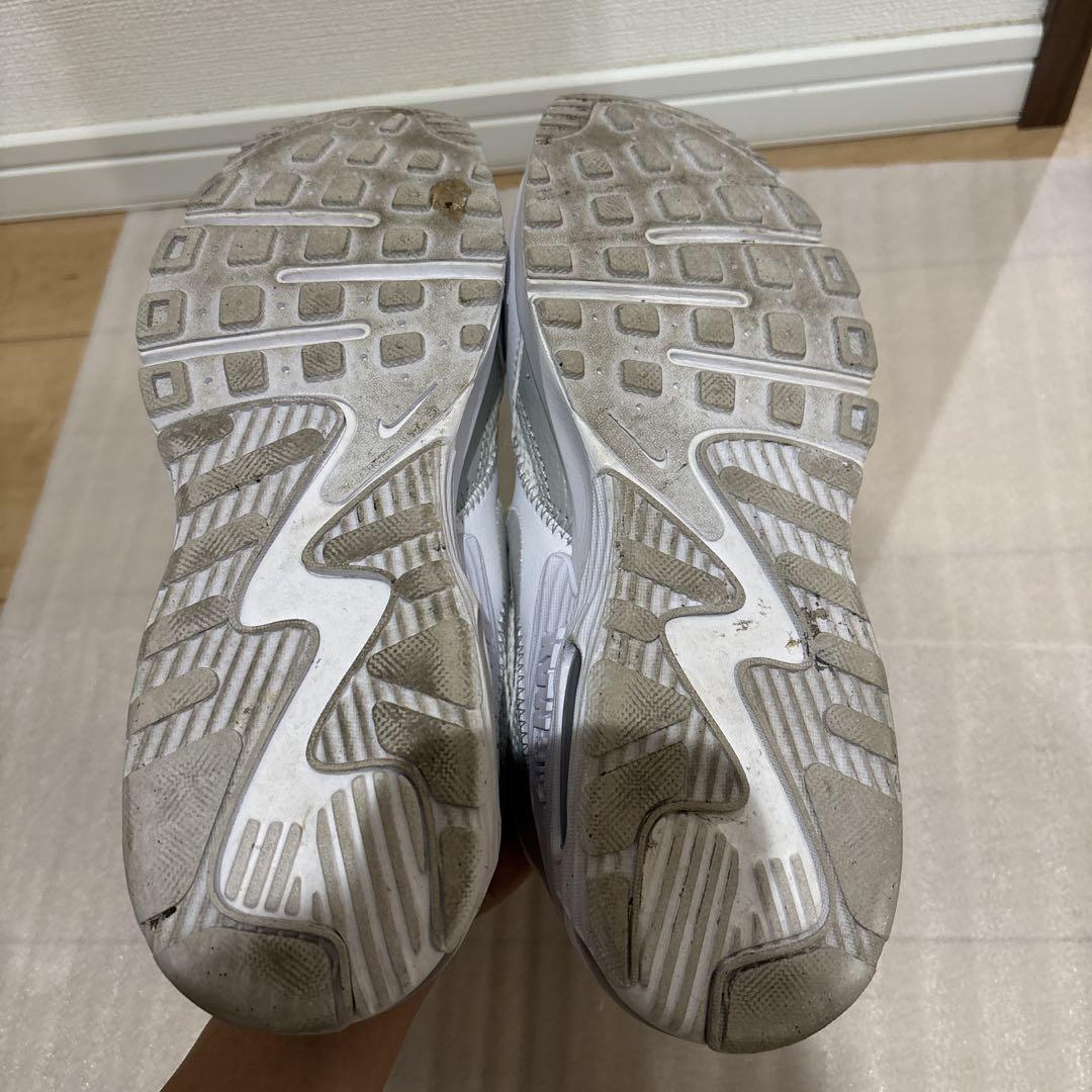 NIKE エアマックス エクシー スニーカー ホワイト×グレー 24.5