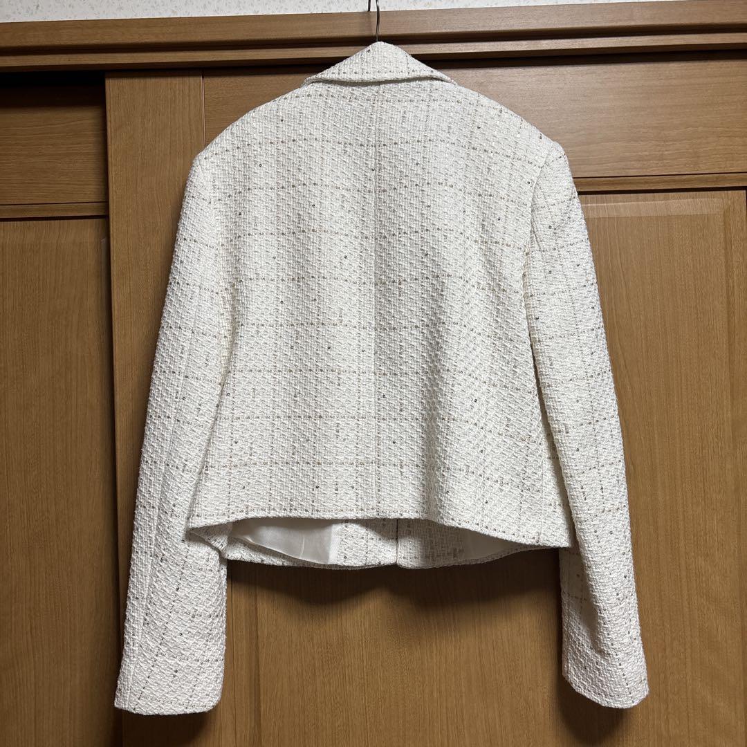 ZARAレディースホワイトショートジャケット ZARA ソフトショートジャケット 白 ホワイト 金ボタン M - メルカリ