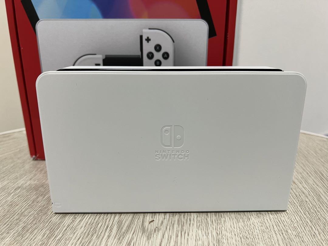 Switch本体有機EL JCホワイト　3年保証付