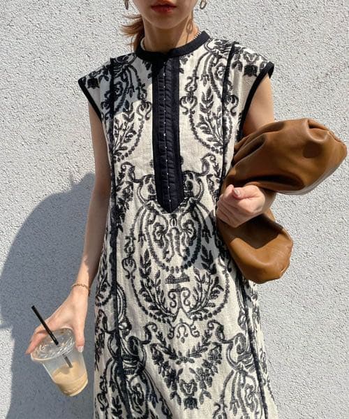 ♢完売♢【新品】アメリDAMASK EMBROIDERY LINEN DRESS | www.isanat.com