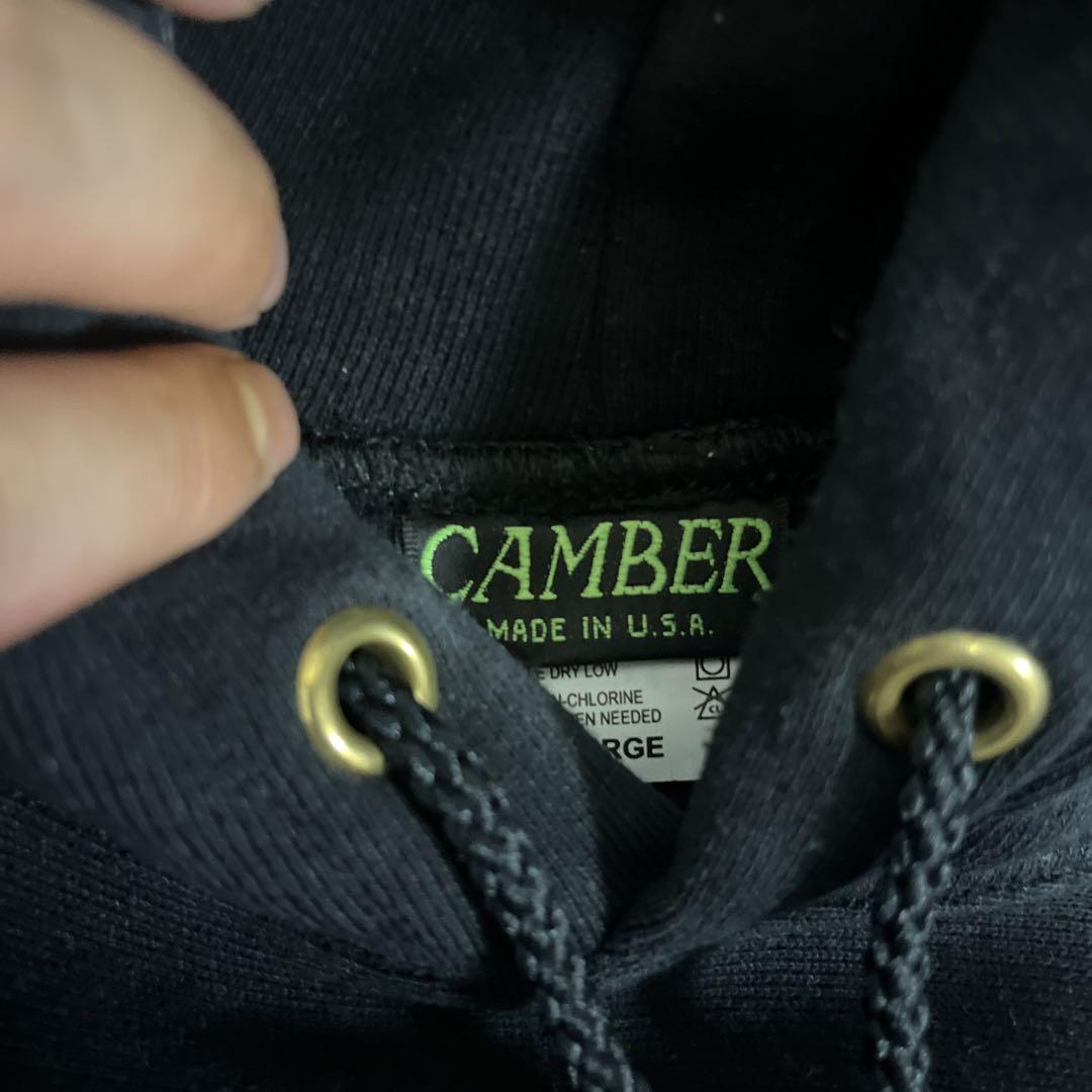 (海外輸入)canber 黒 フード付きパーカー
コムドットゆうた 愛用