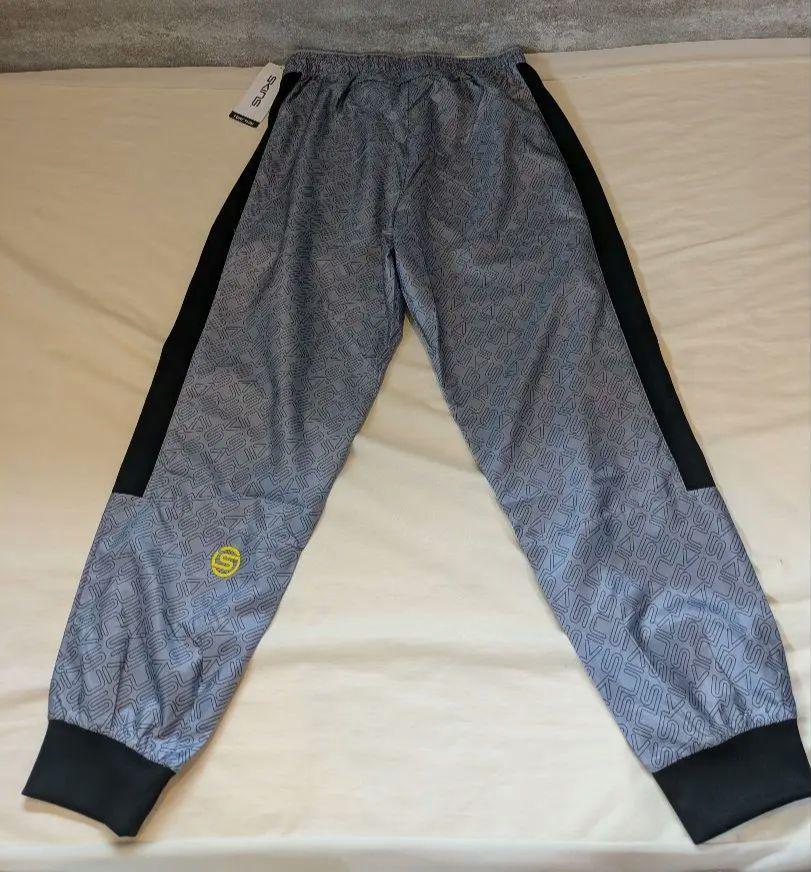 【新品】SKINS　スキンズ　トレーニングパンツ Mサイズ グレー