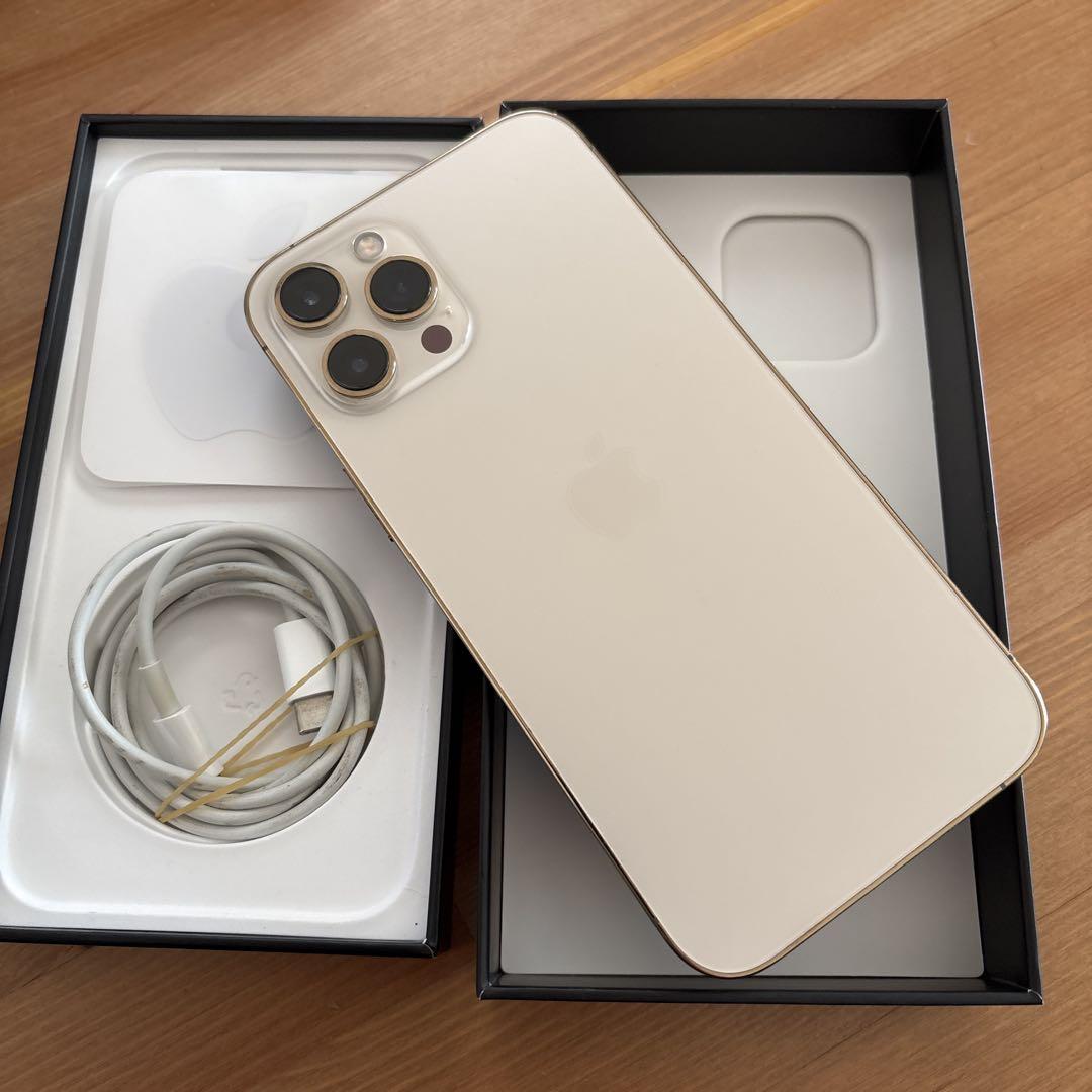 Apple iPhone 12 Pro ゴールド 本体　新品ケース2個オマケ