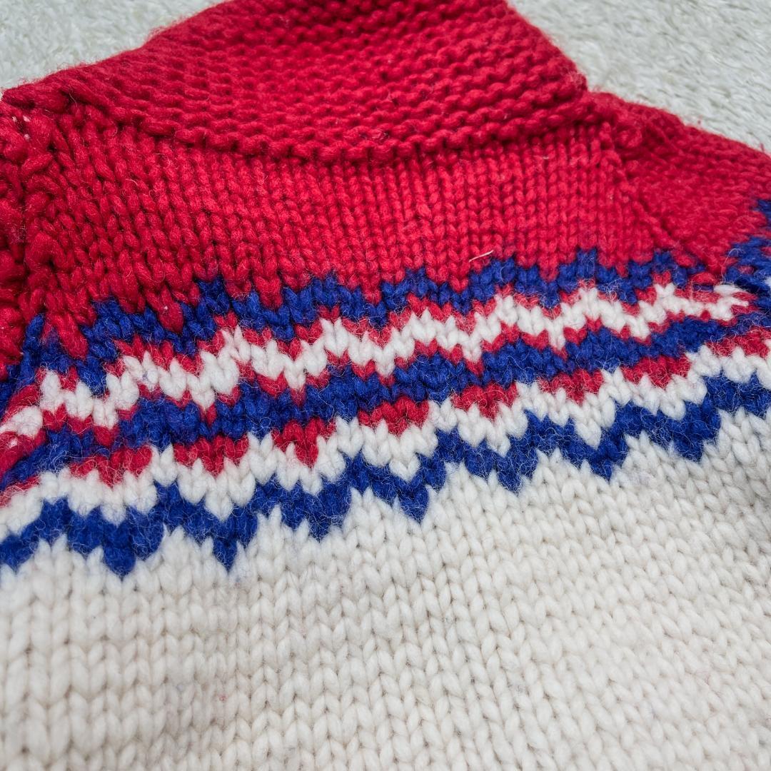 vintage カナダ製手編み カウチンニットジャケット 肉厚 フルジップ 赤 vintage カナダ製手編み カウチンニットジャケット 肉厚 フルジップ 赤