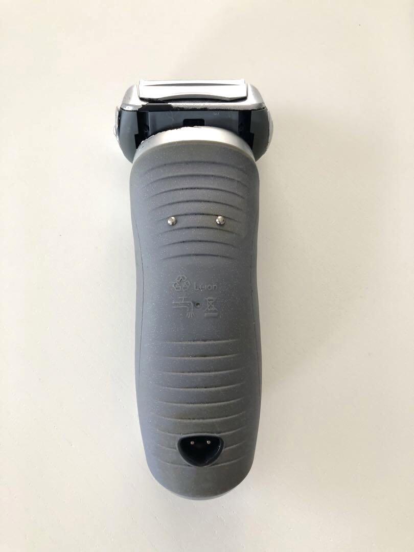 BRAUN ブラウン シリーズ7 750cc 洗浄機 セット