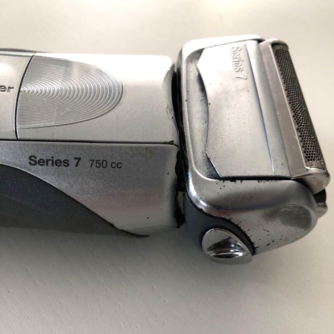 BRAUN ブラウン シリーズ7 750cc 洗浄機 セット