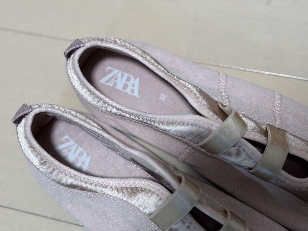 新品未使用　ZARA サテンフラットシューズ　ピンク　24cm 37