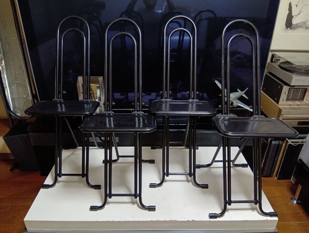 ルネセイコウ ポストモダン ベスト ワーク チェア パンチング 4脚RUNESEIKOU