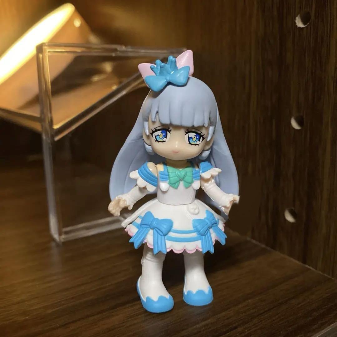 【美品】 わんだふるぷりきゅあ！ ぷりきゅ〜と フィギュア プリキュア