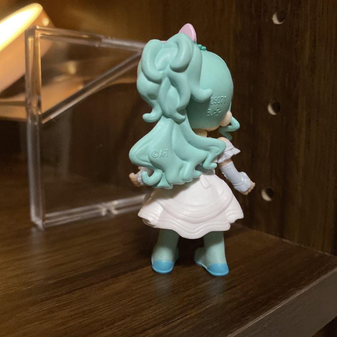 【美品】 わんだふるぷりきゅあ！ ぷりきゅ〜と フィギュア プリキュア