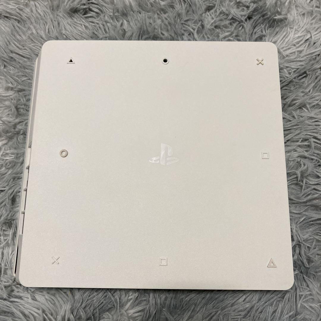PS4 CUH-2000A