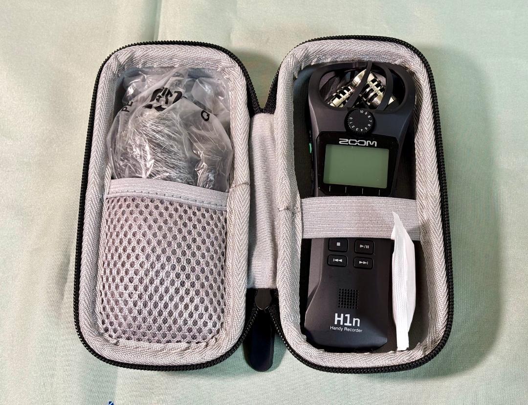 zoom H1n 三脚、ウィンドジャマー、ケースつき 美品