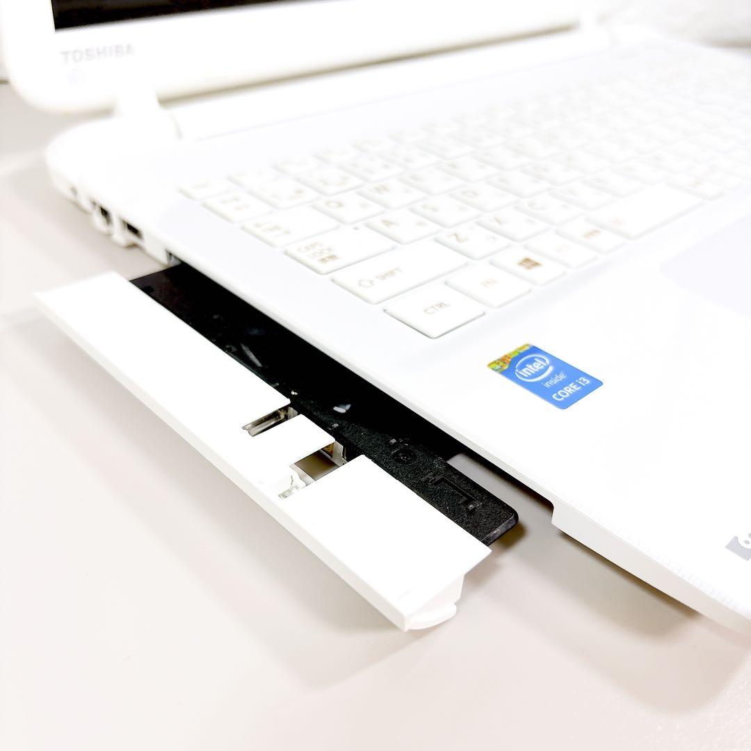 大容量1000GB メモリ8GB✨カメラ すぐ使える 白 ノートパソコン✨東芝