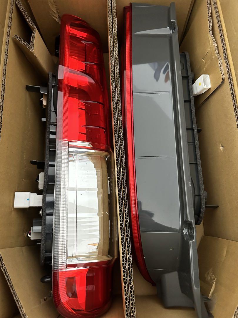 7型ハイエース200系ワイドテールランプ