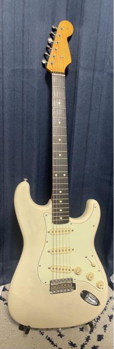 おまけ付】 Fender Japan ストラトキャスター 60年代モデル エレキ