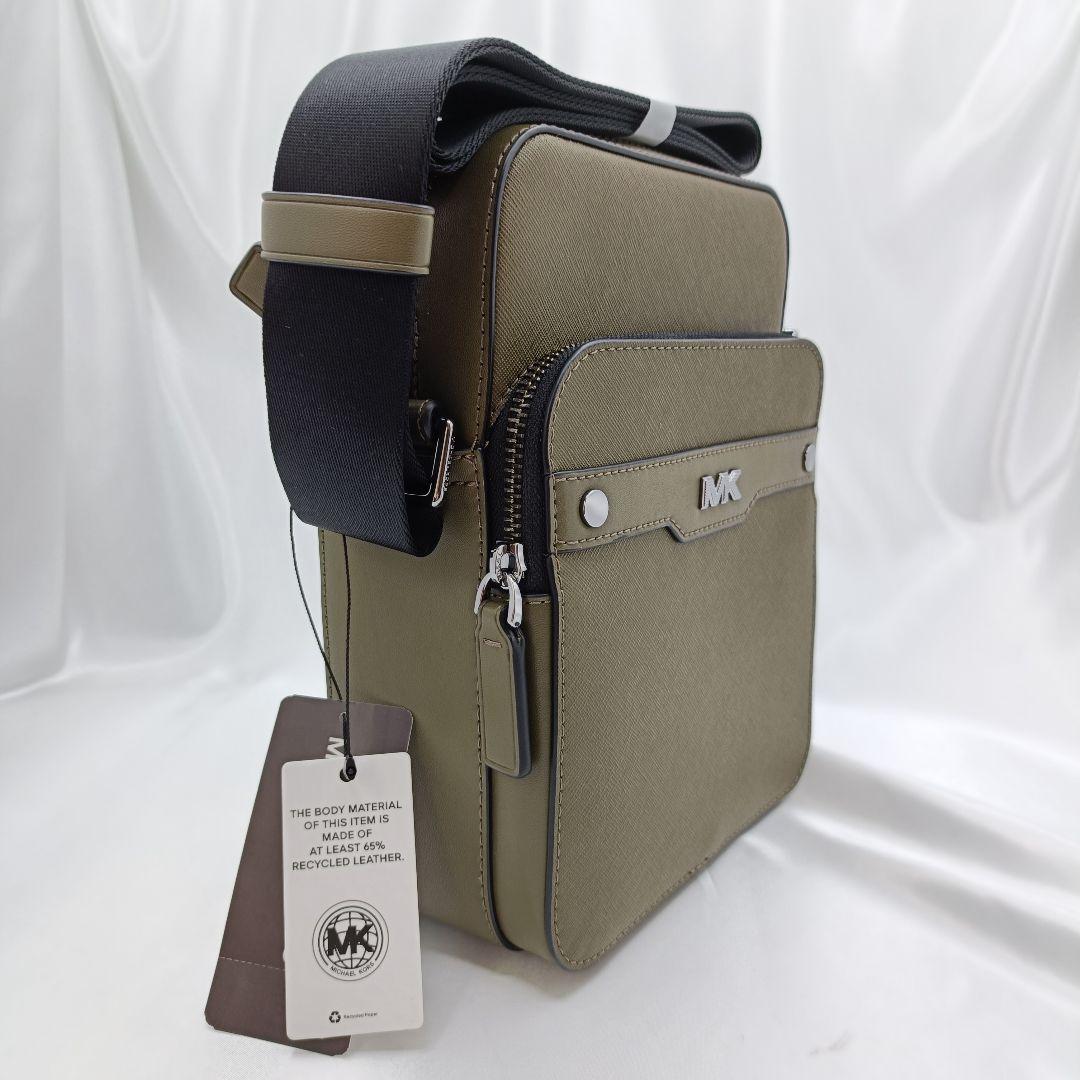 新品　マイケルコース　RIVINGTON　レザー　ショルダーバッグ