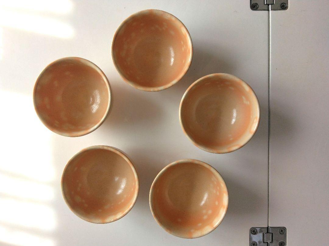 萩焼椿秀窯湯吞み5客、茶托5枚、菓子皿（20.5cm）セット