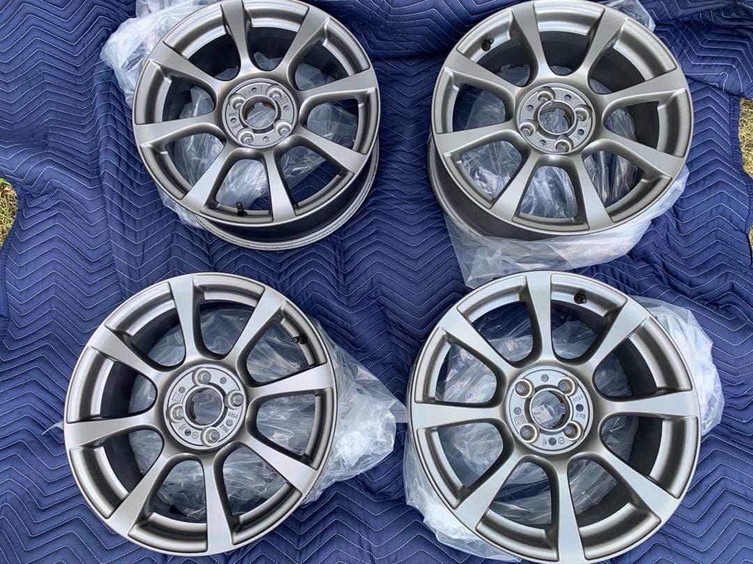 アバルト595 ベースグレード 16インチ ホイール 4本