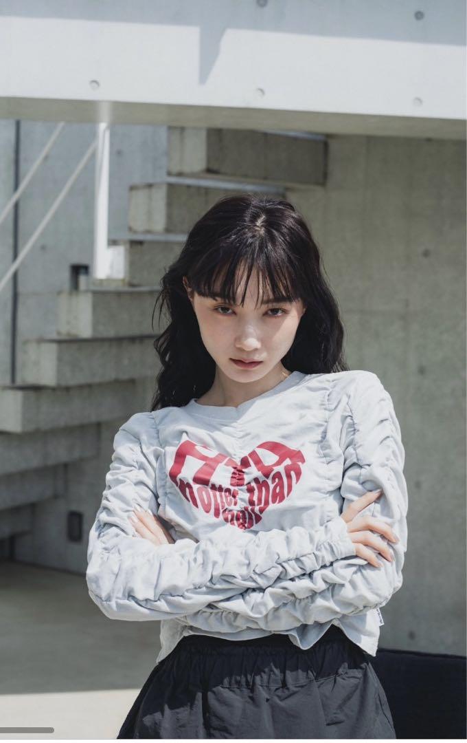 hth 新品未使用 Shirring Long Tee ハートロゴ 人気即完売
