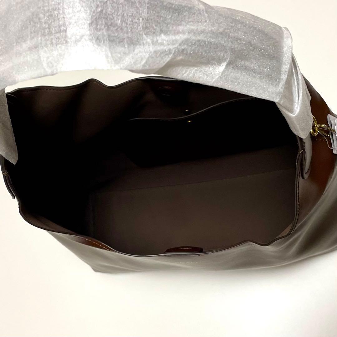 新品　COACH ブルックリンショ ルダーバッグ39 CU044