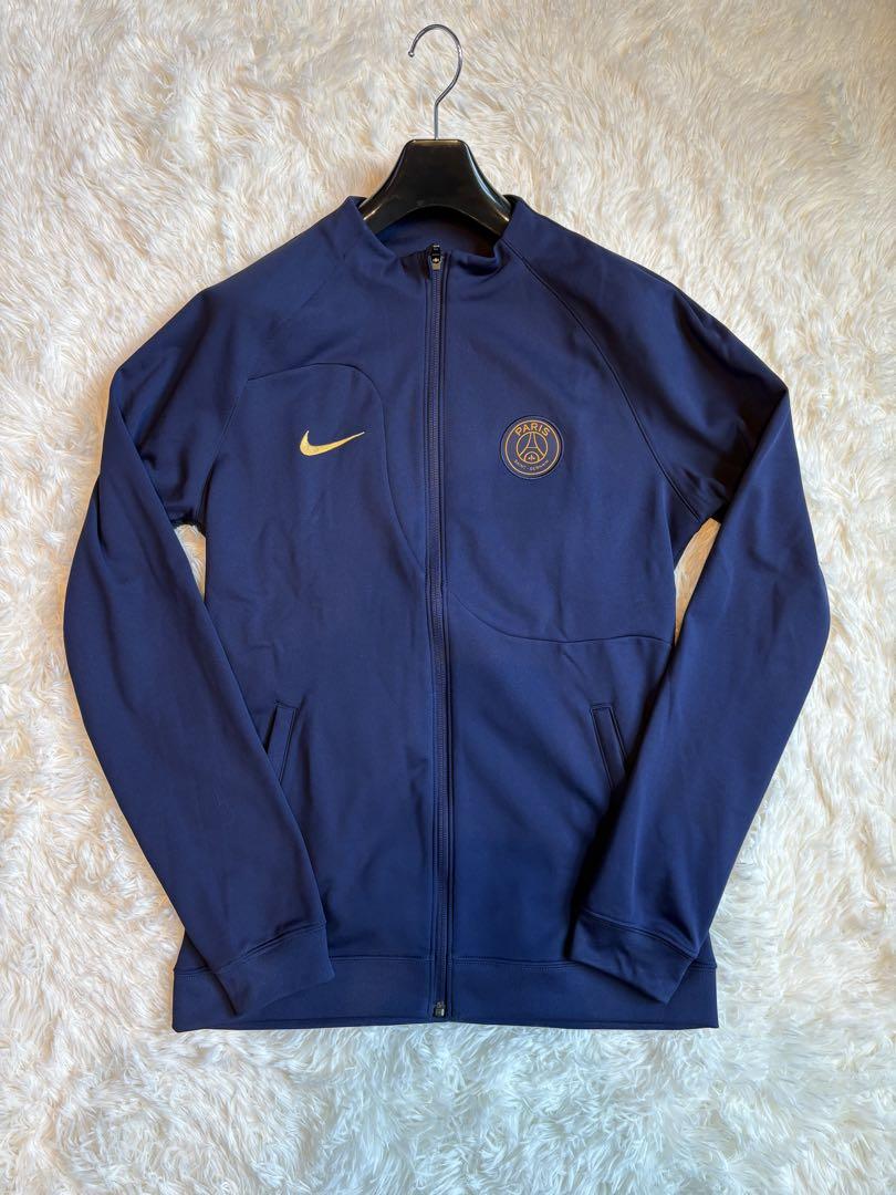 極美品 NIKE パリサンジェルマン 23/24 アンセム ジャケット Sサイズ 極美品 NIKE パリサンジェルマン 23/24 アンセム ジャケット S