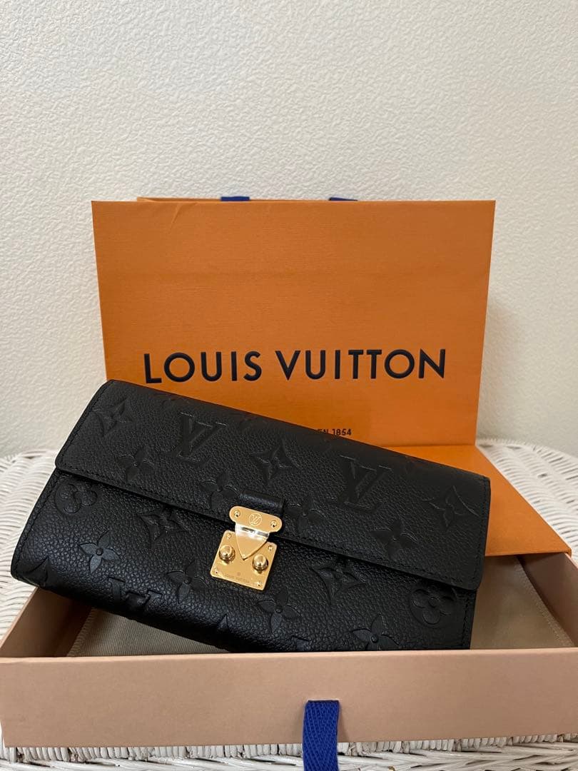 LOUIS VUITTON 長財布