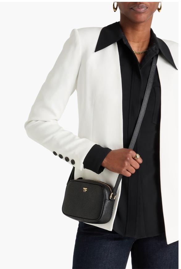 【TOM FORD】ロゴパッチ ナイロン クロスボディバッグ ブラック 正規品】TOM FORD トムフォード TFロゴ レザー クロスボディ