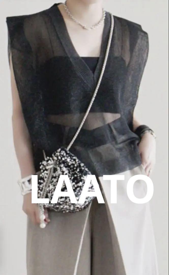 LAATO 透け感Vネック　ブラックノースリーブニット