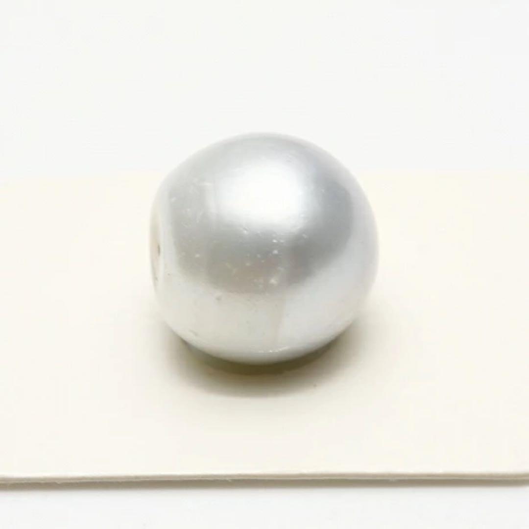 南洋白蝶真珠パールルース　両穴　14mm　シルバーカラー 7,700円