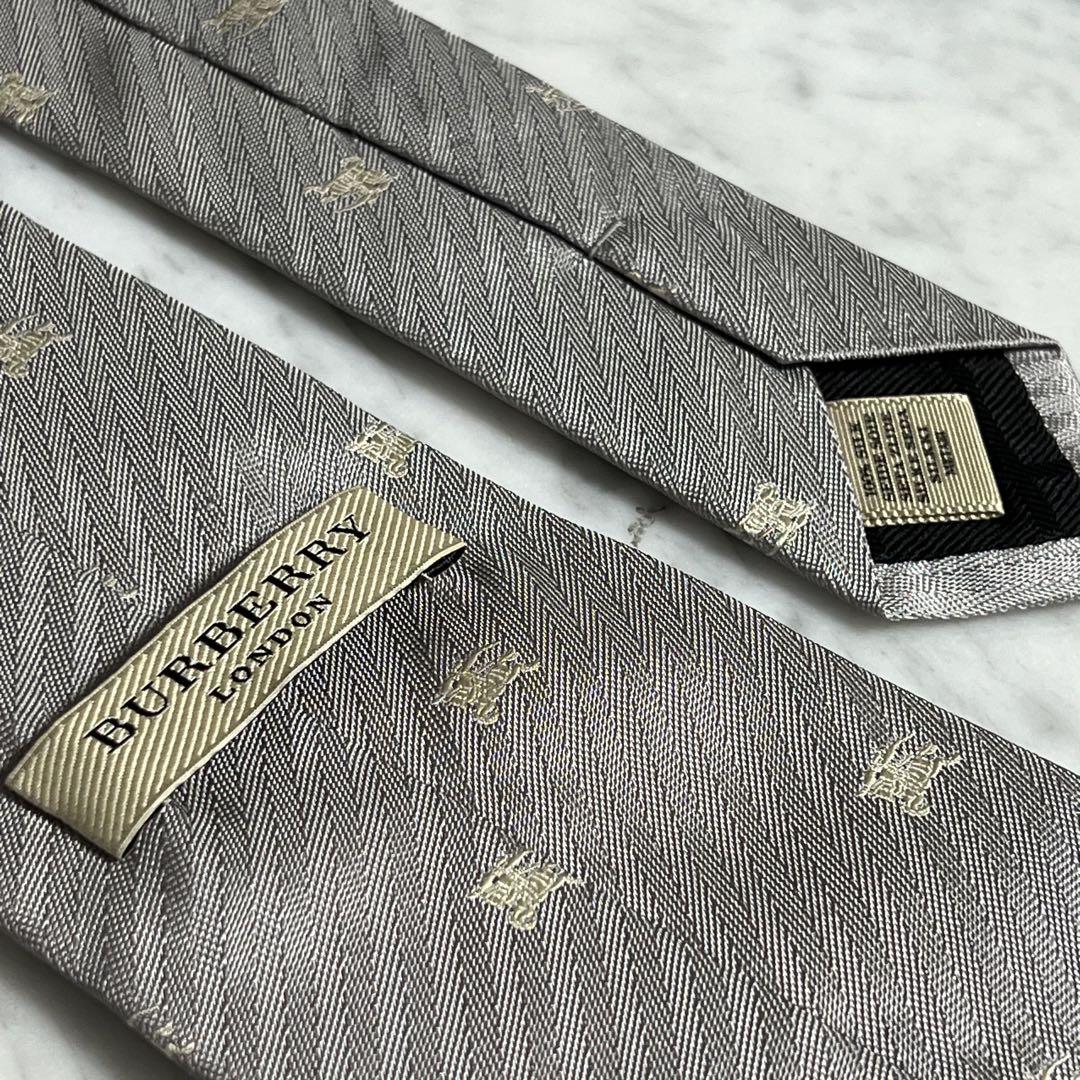 BURBERRY ネクタイ グレー ストライプ ホース ノバチェック