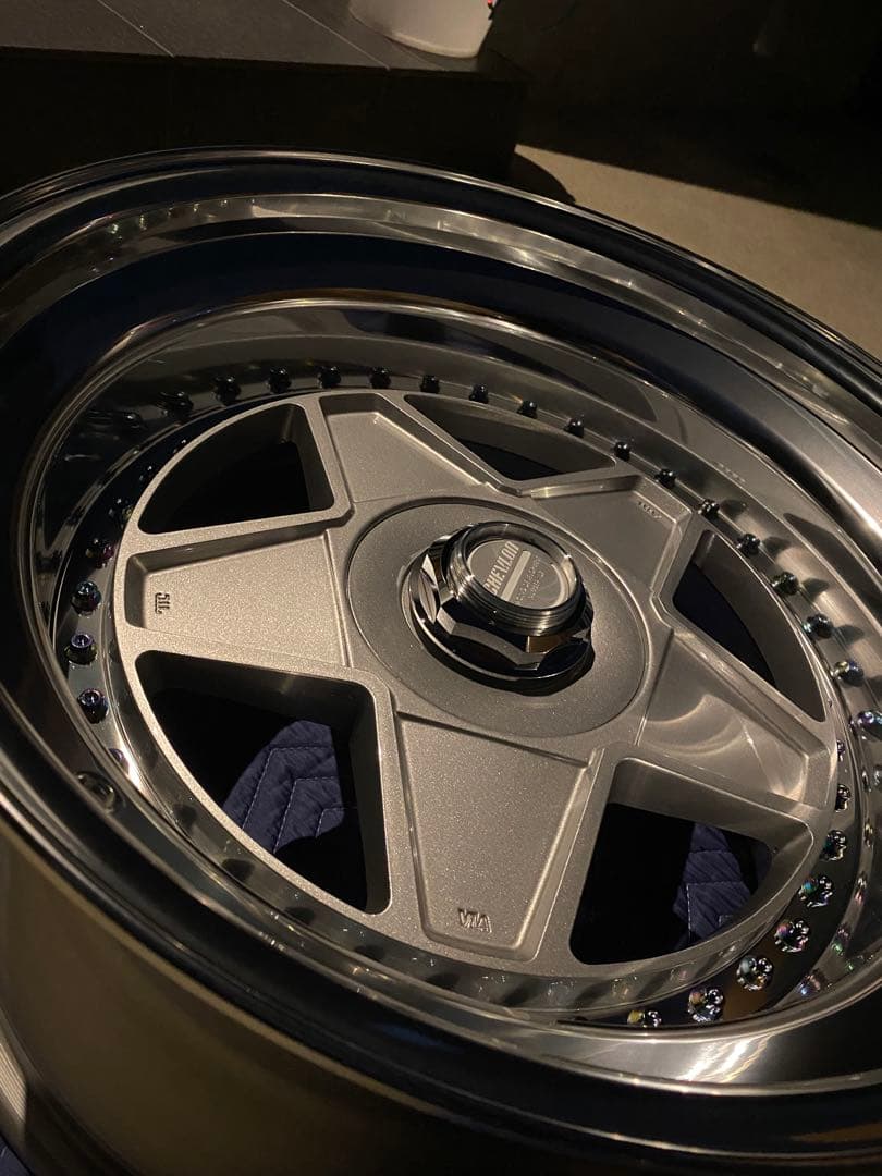 シェブロンS2 ダブルステップリム　18inch