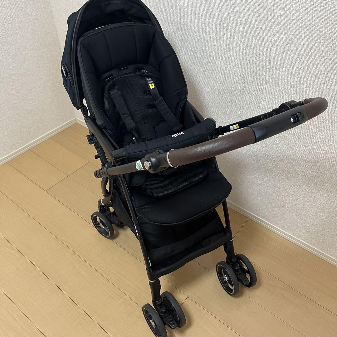 アップリカ ラクーナ クッション フリー プラスAB 2023年製 Aprica