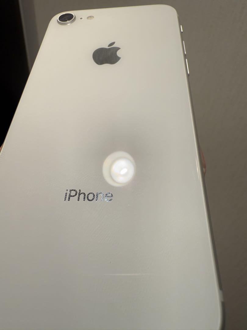 【SIMロックあり 】iPhone8 シルバー 128GB iPhone 8 シルバー SIMロックあり