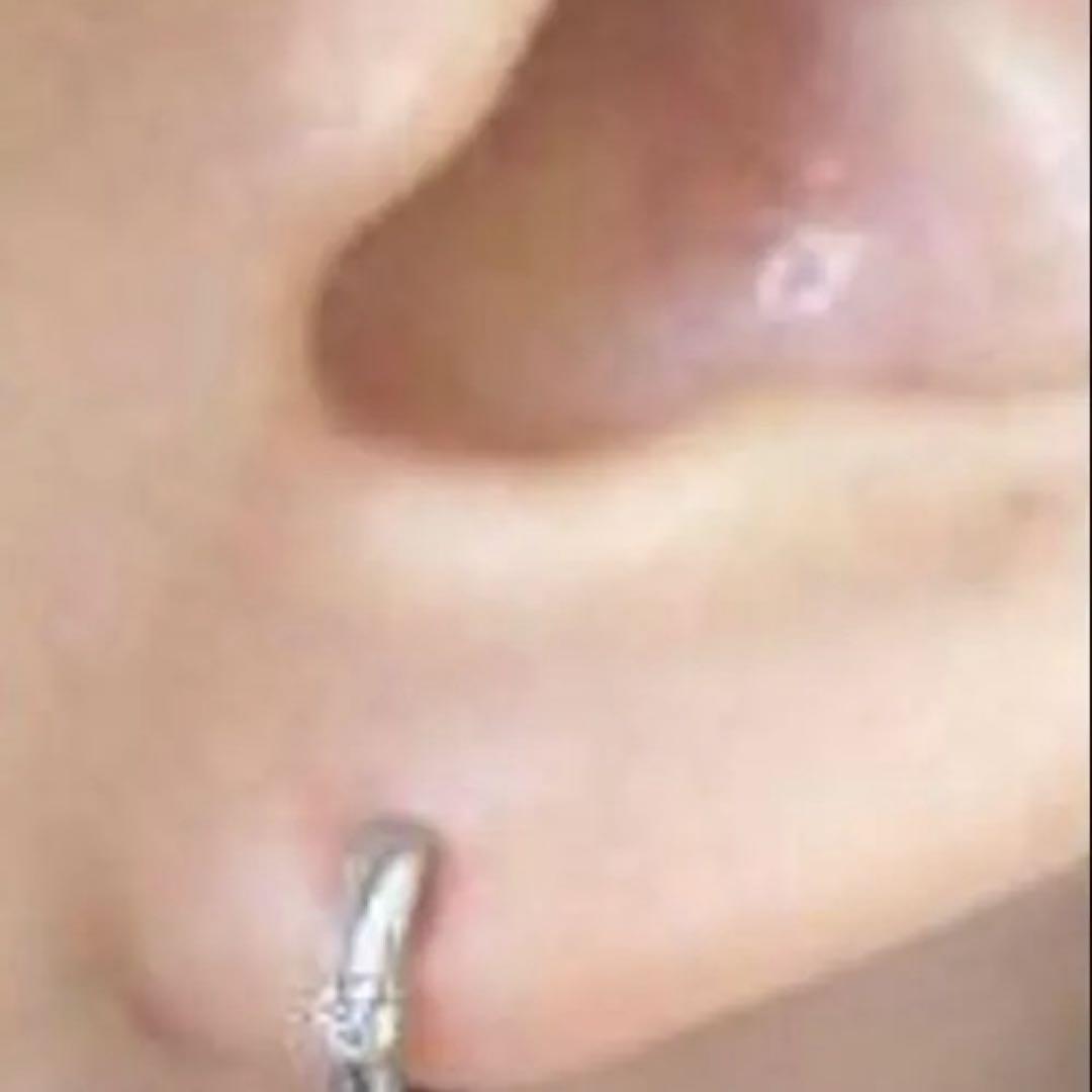 k18中折れピアス